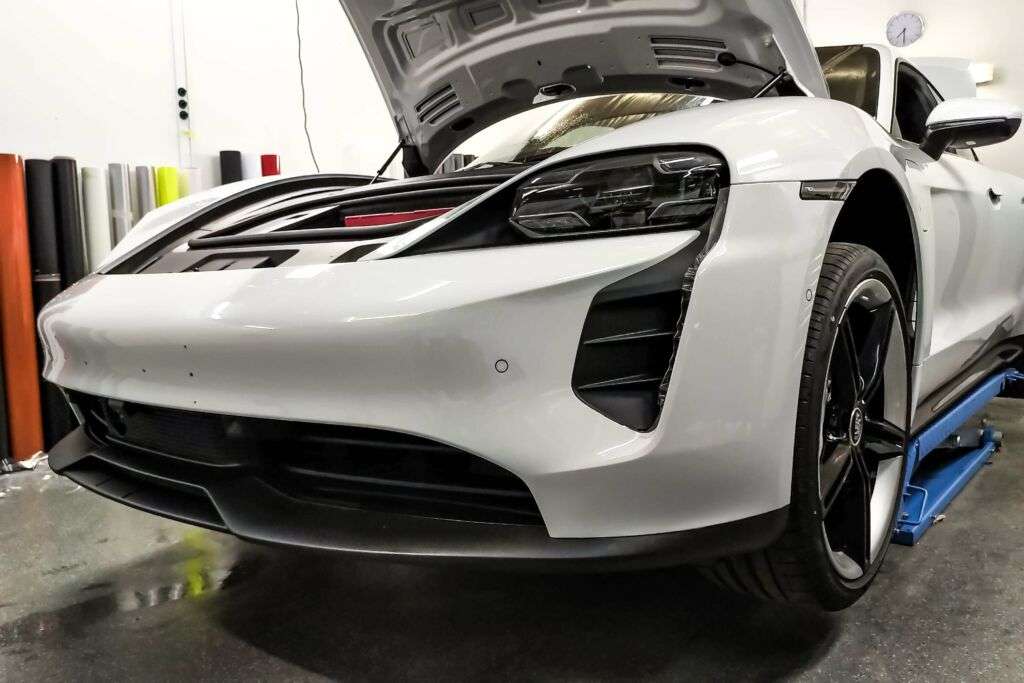porsche-taycan-lackschutz